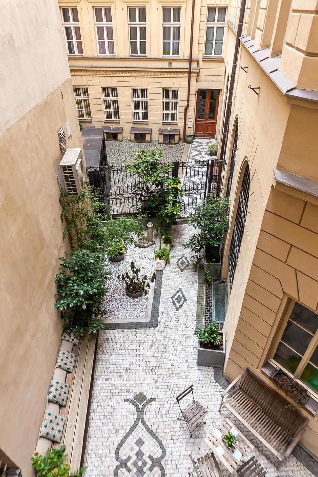 Apartment Malostranské Náměstí Praga Esterno foto